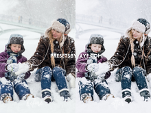 Load image into Gallery viewer, WINTER HOLIDAY LIGHTROOM PRESETS - PresetsbyFaye
